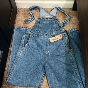 Levi’s premium overalls